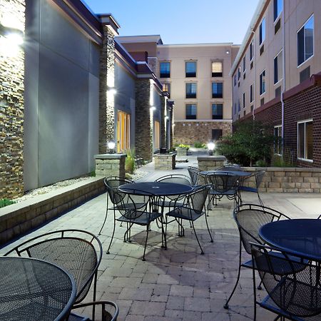 Holiday Inn Express & Suites Aberdeen By Ihg Exterior foto