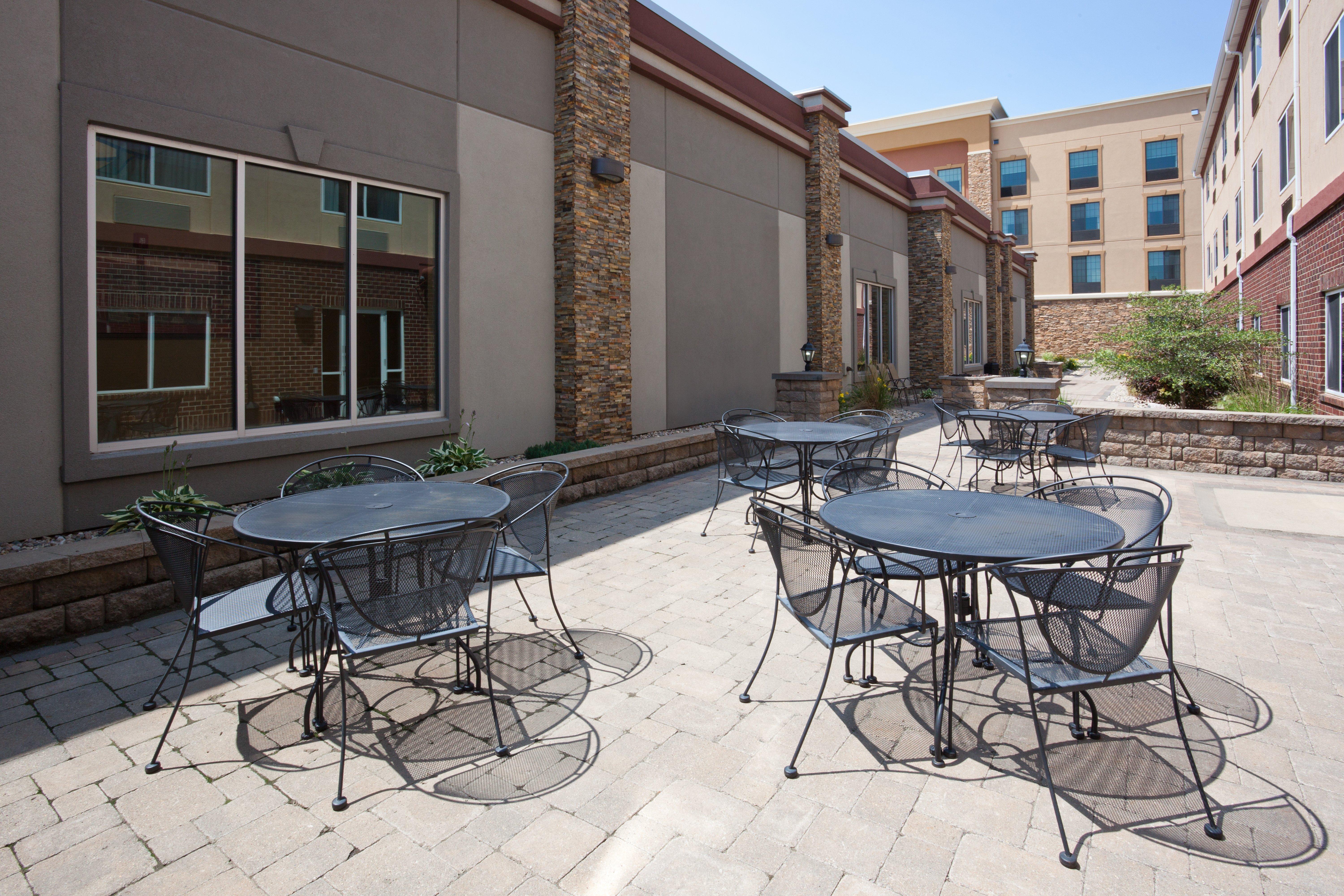 Holiday Inn Express & Suites Aberdeen By Ihg Exterior foto
